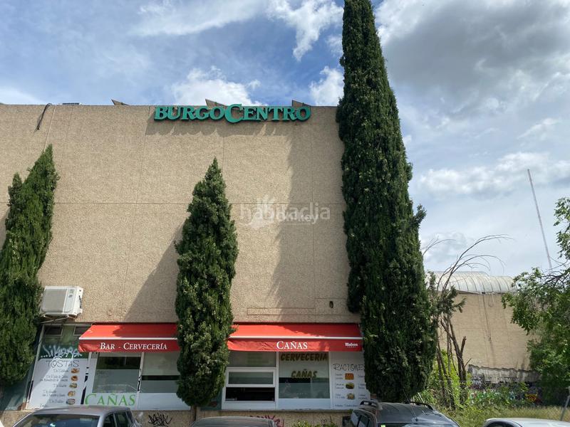 Foto 9ae98b76-b051-4e8b-b79e-89107522f539. Location local commercial dans El Burgo Rozas de Madrid (Las)
