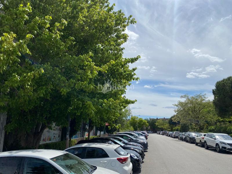 Foto df0ae641-cb20-43ad-997c-20095ad2a24c. Location local commercial dans El Burgo Rozas de Madrid (Las)