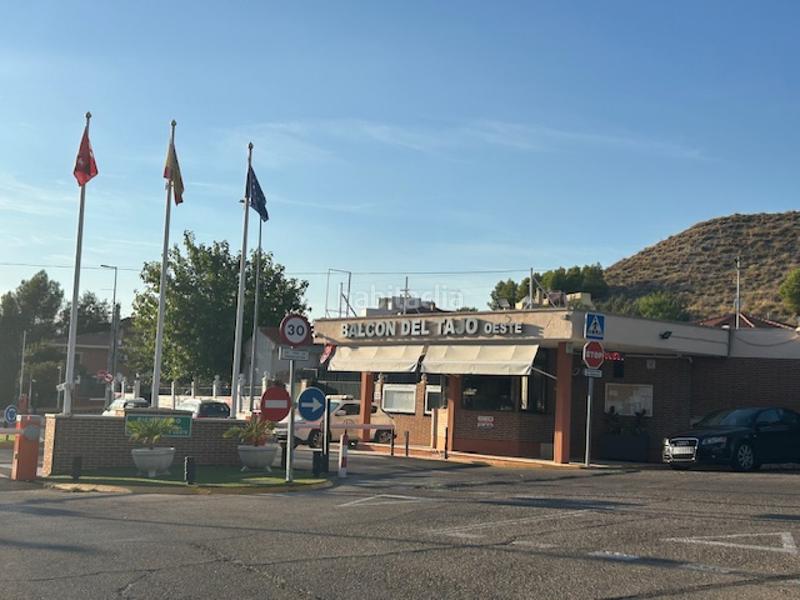 Foto f40ad04f-8d55-417f-ac1a-64d05bb07afb. Maison avec chauffage piscine dans Colmenar de Oreja