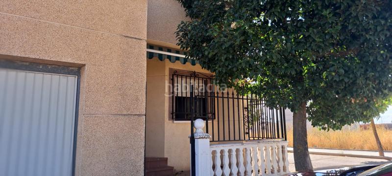 Foto 4b07f276-adf4-4957-a7a1-fbe1abc70edd. Maison avec parking dans Yepes