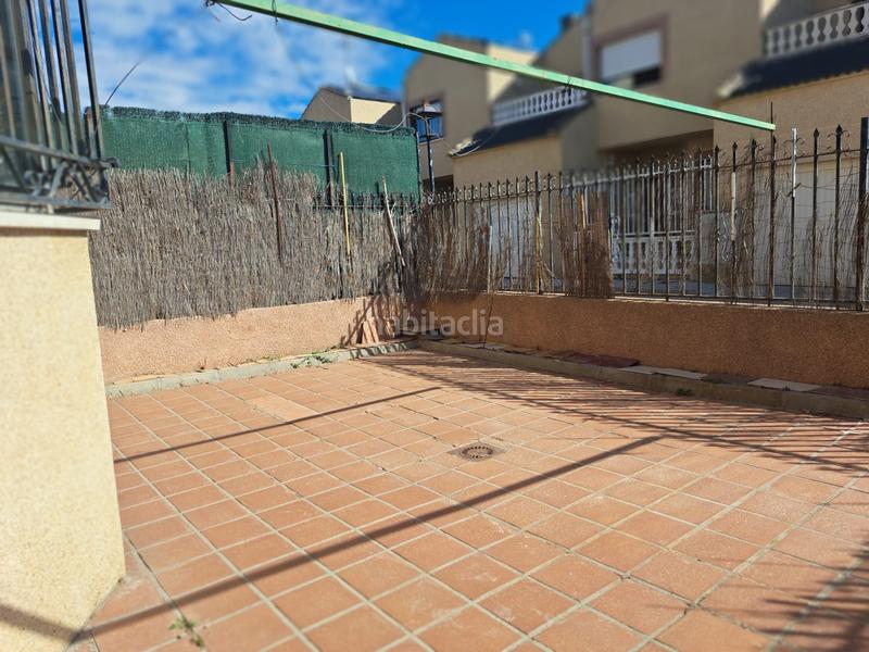 Foto b3c00559-0412-49c1-93ae-23d17995c408. Maison avec parking dans Yepes