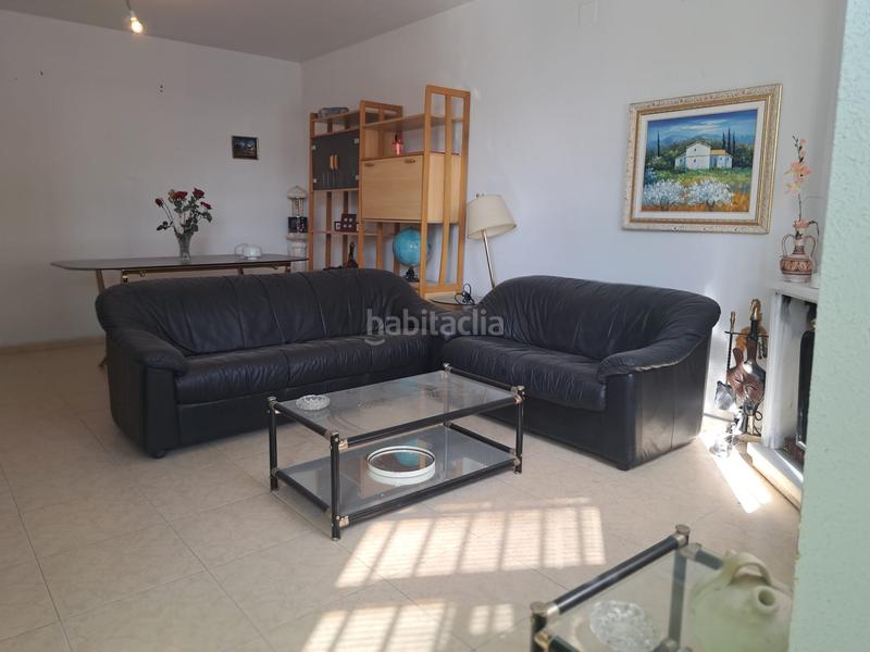 Foto c2f937c4-7055-4279-8cb9-c7754db409aa. Maison avec parking dans Yepes