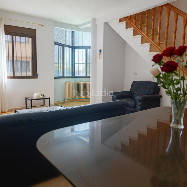 Foto c63cce54-5799-4623-9c5e-4dd9d050da85. Maison avec parking dans Yepes