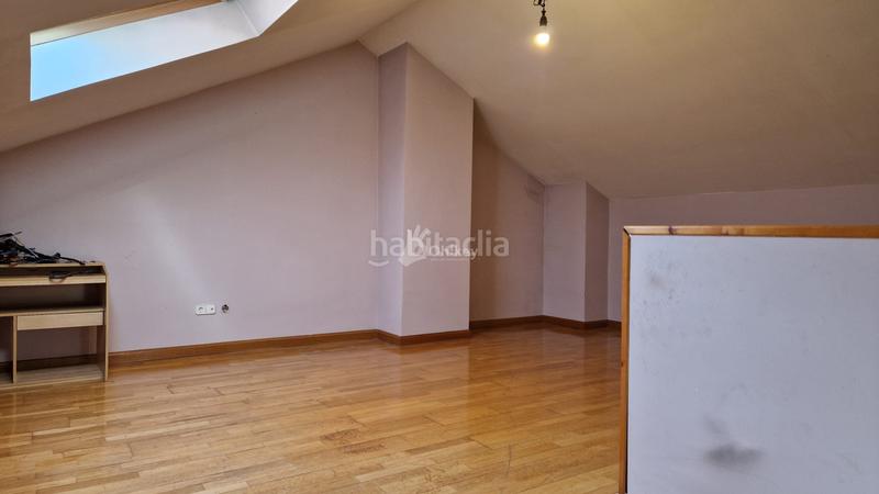 Foto 0f1699ae-93e9-41f7-aa15-af88e13fb54d. Casa venta de chalet en Fuentebella-San Fermín-El Leguario Parla