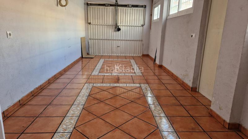 Foto 274b736a-4dfa-454a-81ee-6b5504c0ccb9. Casa venta de chalet en Fuentebella-San Fermín-El Leguario Parla