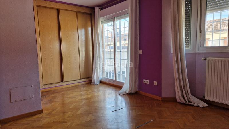 Foto 41b8a81c-618d-47a9-86df-ec5407cff2d5. Casa venta de chalet en Fuentebella-San Fermín-El Leguario Parla