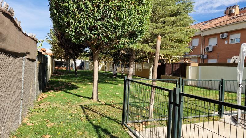 Foto 4ee596d7-5b3f-476d-8d1f-939097f452b6. Casa venta de chalet en Fuentebella-San Fermín-El Leguario Parla