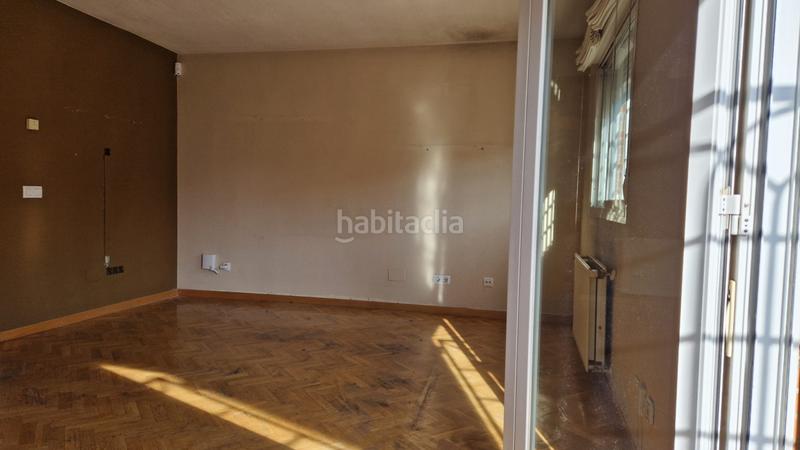 Foto 4f35e8a2-b2c4-4170-8791-173128aab3f9. Casa venta de chalet en Fuentebella-San Fermín-El Leguario Parla