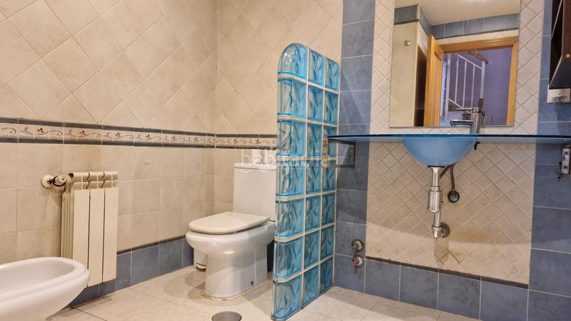 Foto 8c3cfee8-c587-496b-a731-5618644260d2. Casa venta de chalet en Fuentebella-San Fermín-El Leguario Parla