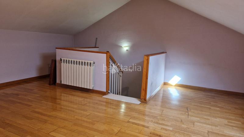 Foto f72bab6e-a29f-4f5b-9a15-45e4b7a729c7. Casa venta de chalet en Fuentebella-San Fermín-El Leguario Parla