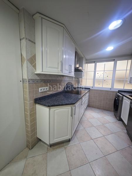 Foto a01a4309-f46a-4284-858e-45b41ffda7dc. Pis amb calefacció aparcament a Parque Lisboa-La Paz Alcorcón