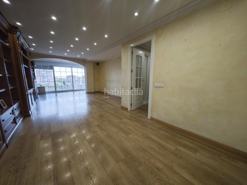 Foto ef0fcc95-fdaf-4024-a676-c5c411354ba8. Pis amb calefacció aparcament a Parque Lisboa-La Paz Alcorcón