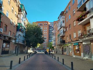 Local Comercial a Palomeras Sureste