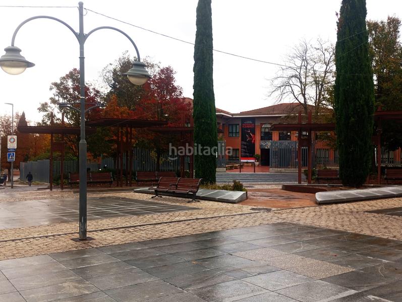 Foto f47ab954-ab8c-4caf-b07e-0511927b8120. Miete geschäftsraum in Casco Antiguo Majadahonda