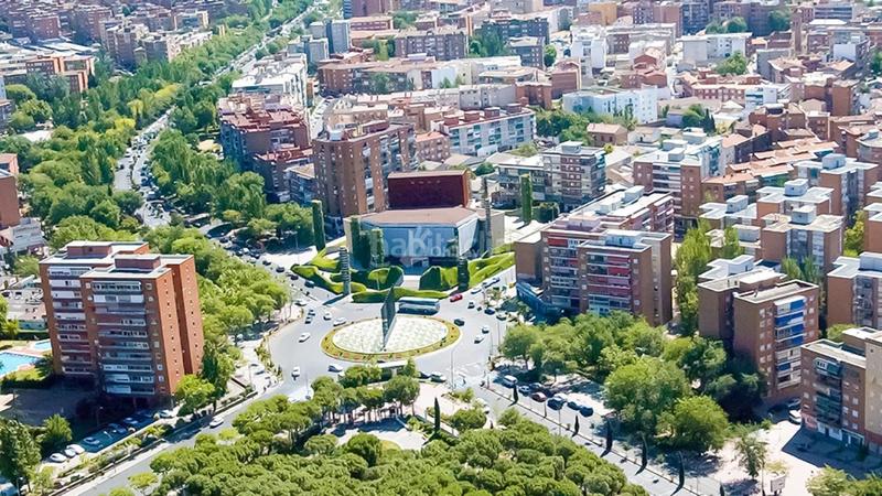 Foto 453ea5dd-e766-412a-b6b8-c615d648a0f9. Pis amb calefacció aparcament piscina a Parque Coimbra Móstoles