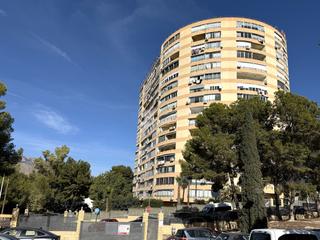 Pis en Playa Poniente. Vivir frente al mar en playa poniente una oportunidad irrepetibl