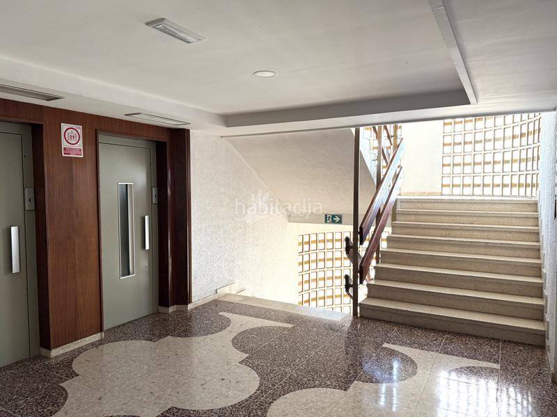 Foto 080583e8-a753-467d-8f7d-f3d7e97a87b4. Flat with heating pool in Playa Poniente Benidorm