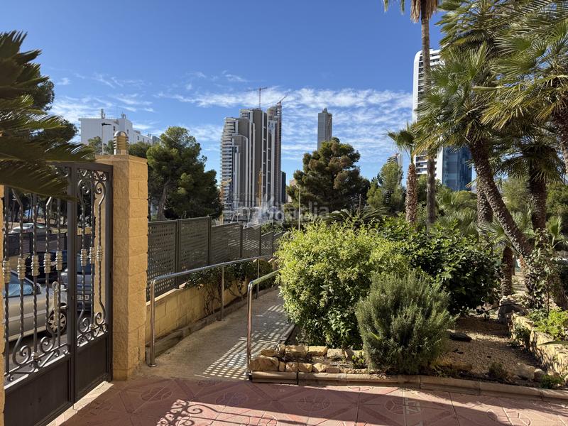 Foto c5ed7add-2b1b-42bc-a2b7-fdd62f67d8d2. Flat with heating pool in Playa Poniente Benidorm