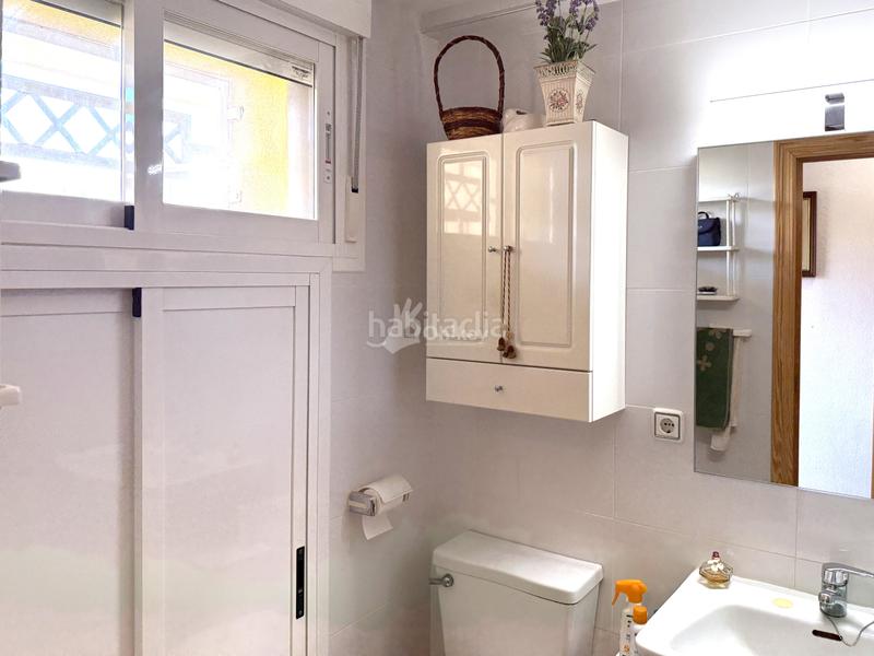 Foto ca90de3d-884a-4e1c-b6c3-a9545c0c8683. Flat with heating pool in Playa Poniente Benidorm