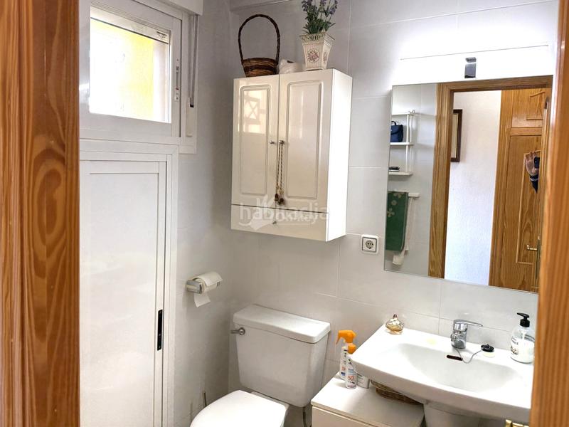 Foto fa0e4759-b0f2-48e4-bcd4-603256094b98. Flat with heating pool in Playa Poniente Benidorm