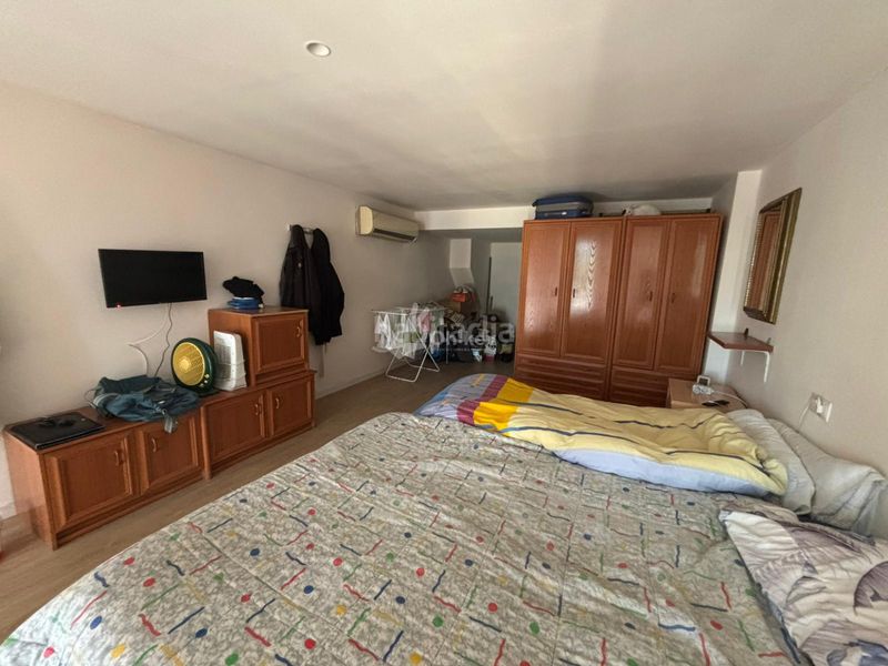 Foto 20daddf7-e8ff-452a-ba09-182422f7486d. Pis amb aparcament piscina a Ensanche de Vallecas-La Gavia Madrid