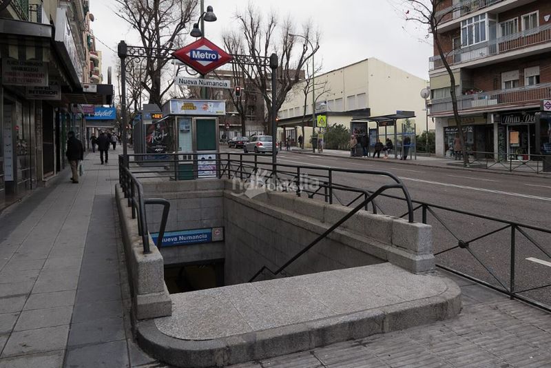 Foto cf490f21-5745-42b9-b4eb-b55bdeca8ac3. Pis amb calefacció a Sol Madrid