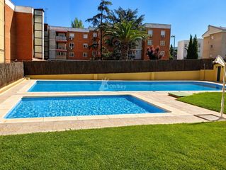 Pis a Casco Antiguo. Vivienda de 3 dormitorios y 1 baño con ascensor lista para entra