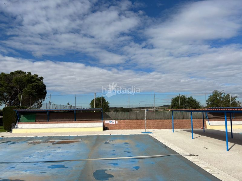 Foto 9a0581ef-9efa-4d33-9fc5-b27a891fbdcc. Pis amb calefacció piscina a Perales del Río Getafe