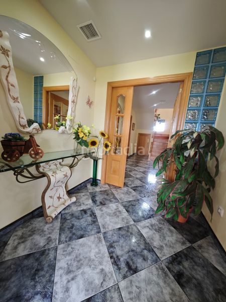 Foto 2780fd43-ce6f-4988-a2bd-a993ad6bed66. Casa amb calefacció aparcament piscina a Escalona