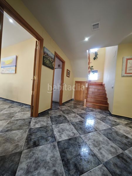 Foto dffce6a1-300c-40ee-8cb7-8e1b088a6990. Casa amb calefacció aparcament piscina a Escalona