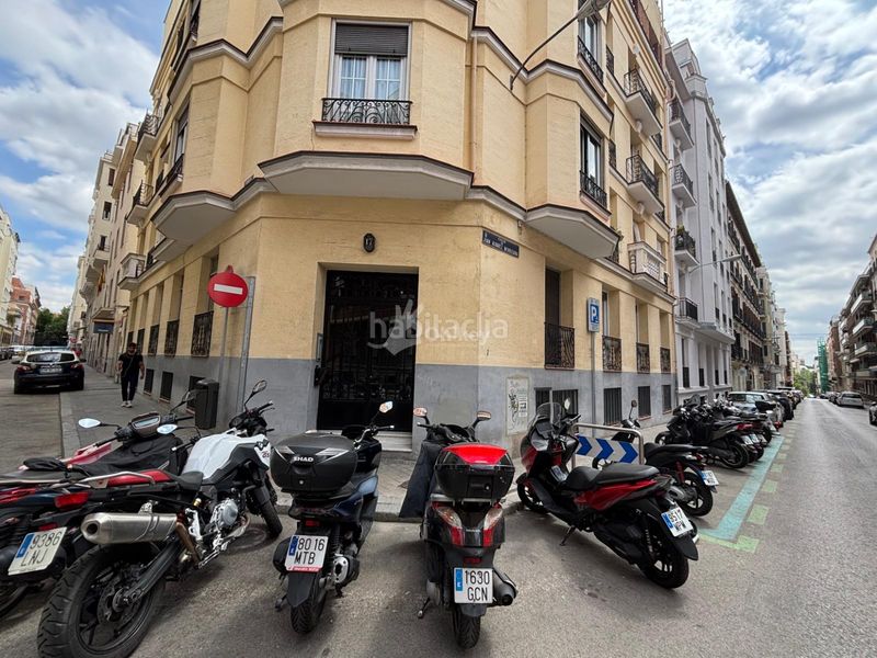 Foto f9b36149-2298-4bd0-8a4c-577bfa635798. Pis amb calefacció a Argüelles Madrid