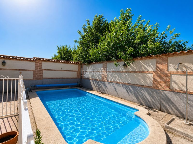 Foto 7b30a686-4d40-43fa-baa2-96ce8a8797d1. Casa amb calefacció piscina a Cedillo del Condado