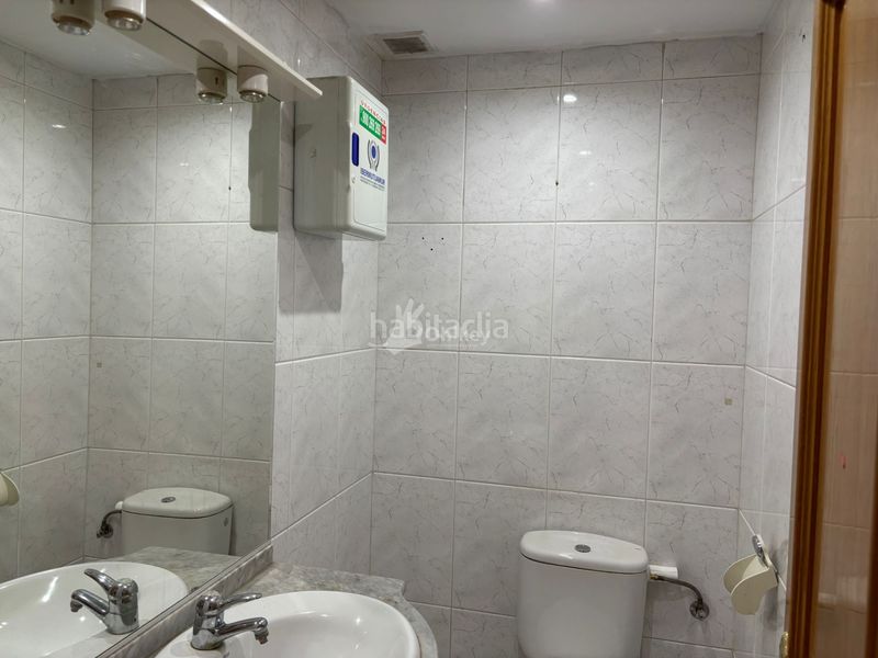 Foto f0476ddf-166b-4255-aca6-d63f87f3090d. Casa amb calefacció aparcament piscina a Onzonilla