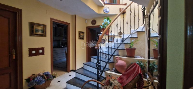 Foto f0a64362-44e5-4bb5-a867-e56bd593d9e2. Casa amb calefacció aparcament a Centro Arganda del Rey
