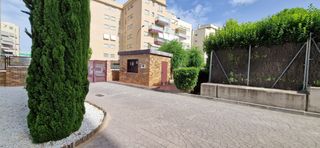 Piso en El Bercial. Piso de  4 dormitorios, garaje, trastero y piscina en el bercial