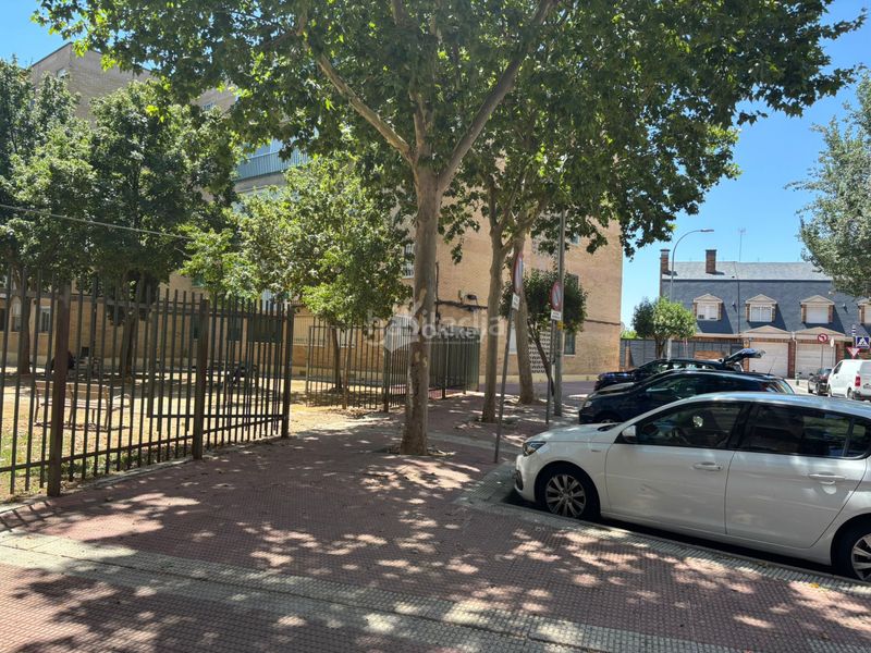 Foto e264a471-f304-4862-8848-7f1ee69e544a. Pis a Parque Inlasa Parla
