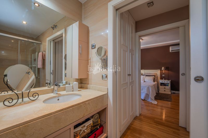 Foto 1a4108b6-f4ef-478e-ba14-4df18b26e4bb. Casa amb aparcament piscina a Centro Rivas - Vaciamadrid