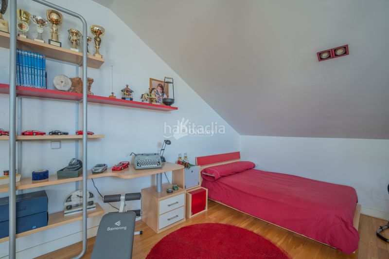 Foto 932b2a89-a151-4bb1-964d-6ae3d946c2bd. Casa amb aparcament piscina a Centro Rivas - Vaciamadrid