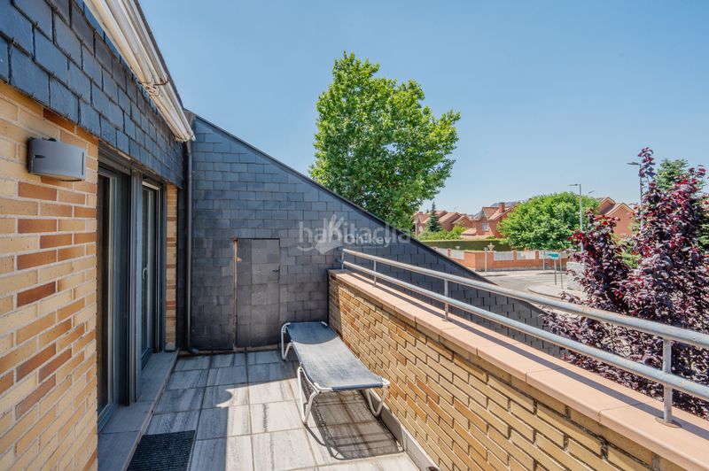 Foto e77f1208-5e58-4d59-ad9f-09e22116be96. Casa amb aparcament piscina a Centro Rivas - Vaciamadrid