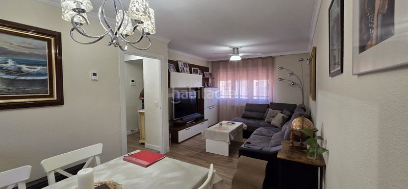 Foto a391282c-8ae4-4b6d-8d56-f672f7fe07be. Casa amb calefacció aparcament a Sector 3 Getafe