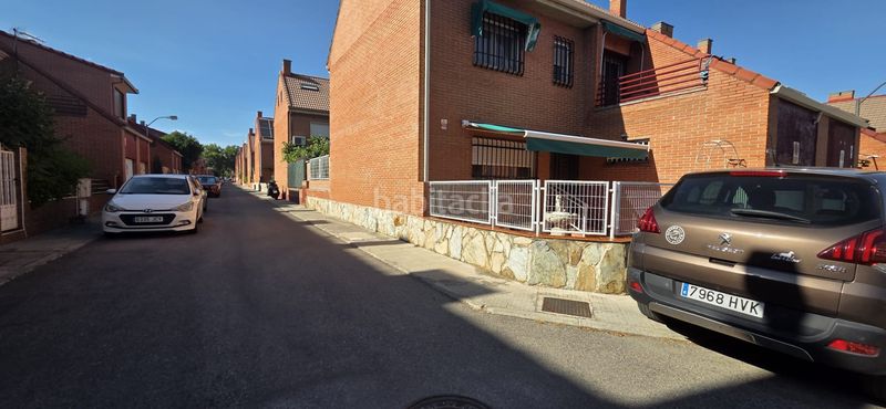 Foto ed3a2985-3285-480e-979c-50257bf76c3a. Casa amb calefacció aparcament a Sector 3 Getafe