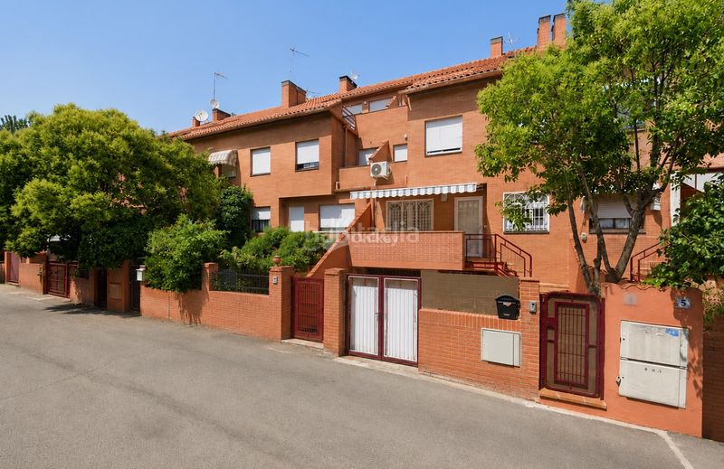 Foto eb3bf73b-2d0e-4b20-9ec6-d81e3f04e160. Casa amb calefacció aparcament a Casco Antiguo Boadilla del Monte