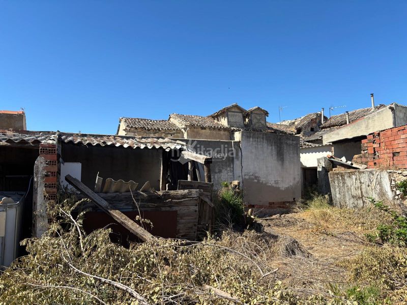 Foto f2637cd1-1374-4e21-84cf-ed1bd8fcfde3. Finca rústica a Yepes