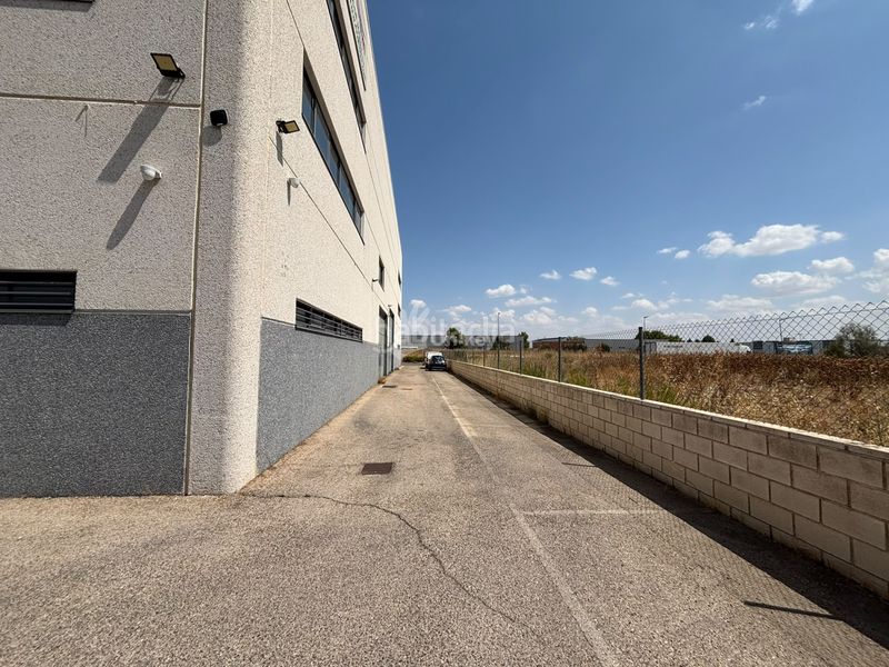 Foto 0ef8d6f2-f0b1-48a2-9a52-c358965f9044. Nau industrial a Montserrat-Parque Empresarial San Fernando de Henares
