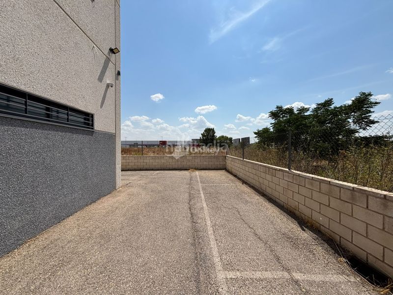 Foto d3915582-5e11-4040-bc0a-4ee2ed841d4d. Nau industrial a Montserrat-Parque Empresarial San Fernando de Henares
