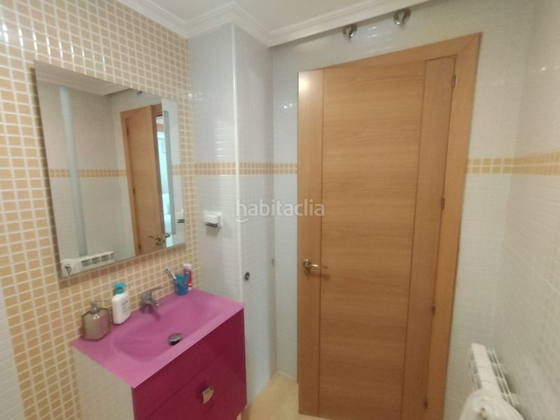 Foto 5e907504-8970-4ef6-b513-4e4aee8c4918. Semi detached house with heating parking in Carrión de Calatrava