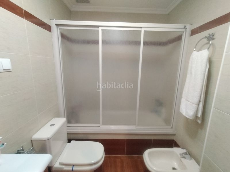 Foto 767b2a28-55f9-45f0-9908-7a726f4d40ef. Semi detached house with heating parking in Carrión de Calatrava