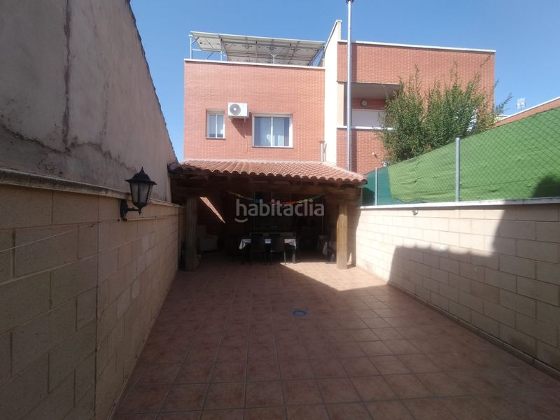 Foto 78fd3cec-57e8-4b2e-8c31-09e37de4f512. Semi detached house with heating parking in Carrión de Calatrava