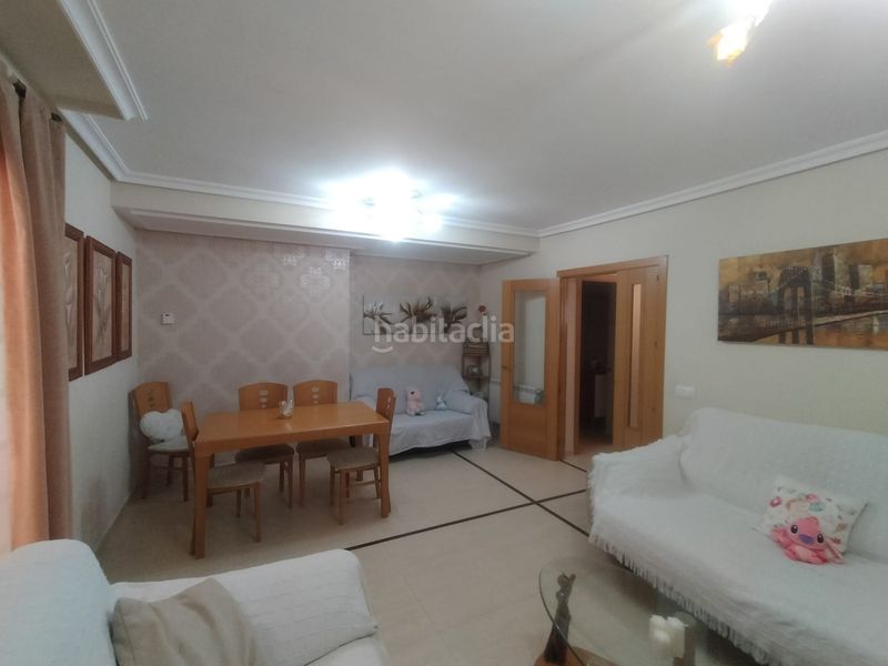 Foto 883a39eb-9b0e-4eed-a191-14393ebe4420. Semi detached house with heating parking in Carrión de Calatrava