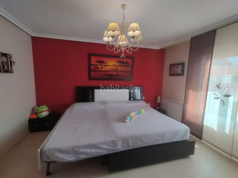 Foto e79777a4-2262-49b8-bcdb-13b4e7c01d81. Semi detached house with heating parking in Carrión de Calatrava